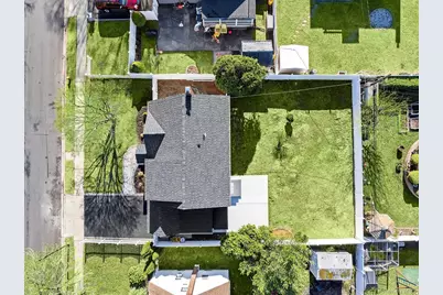 36 Cinque Drive, Farmingdale, NY 11735 - Photo 23