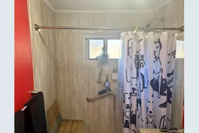 11 Tell Avenue, Deer Park, NY 11729 - Photo 7