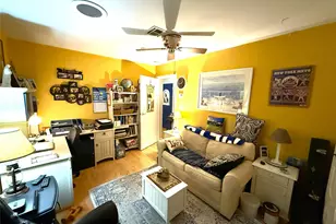 418 Weymouth Ct, Ridge, NY 11961 - Photo 15