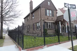 131-01 229th St, Springfield Gardens, NY 11413 - Photo 3