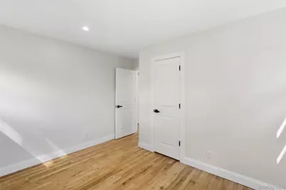 792 Glendale Road, West Babylon, NY 11704 - Photo 17