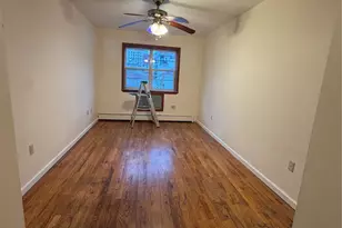 17207A 90th Ave, Jamaica, NY 11432 - Photo 5