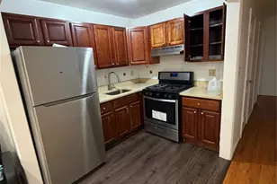 17207A 90th Ave, Jamaica, NY 11432 - Photo 9