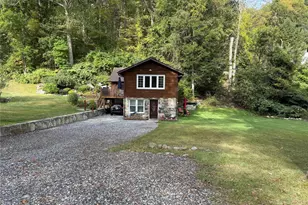 35 Barger St, Putnam Valley, NY 10579 - Photo 3