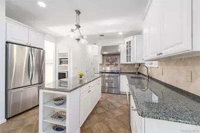 15 Kingfish Court, Riverhead, NY 11901 - Photo 17