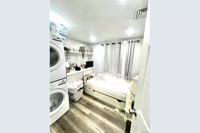 6 Victoria Place, Mastic Beach, NY 11951 - Photo 9