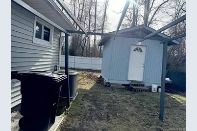 6 Victoria Place, Mastic Beach, NY 11951 - Photo 21