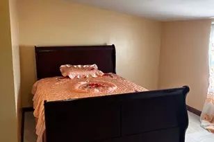 3-55 Beach 47th St, Far Rockaway, NY 11691 - Photo 5