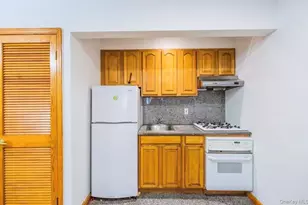 165 Elizabeth St, New York, NY 10012 - Photo 9