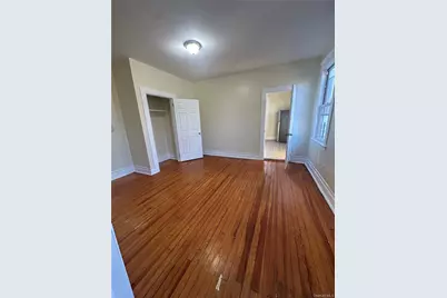 22 Clove Road, New Rochelle, NY 10801 - Photo 5