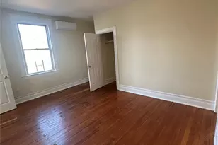 22 Clove Rd, New Rochelle, NY 10801 - Photo 3