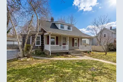 29 Richmond Avenue, Amityville, NY 11701 - Photo 1