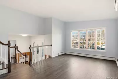 111 Schneider Lane, Hauppauge, NY 11788 - Photo 5