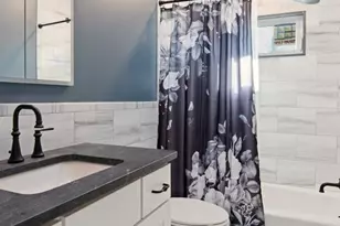 111 Schneider Ln, Hauppauge, NY 11788 - Photo 25