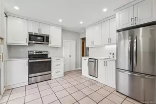 5 Haiti Ln, Coram, NY 11727 - Photo 3