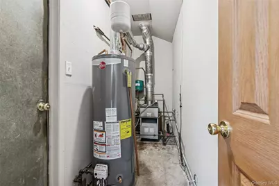 5 Haiti Lane, Coram, NY 11727 - Photo 45