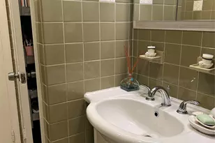 527 Willow St, West Hempstead, NY 11550 - Photo 5