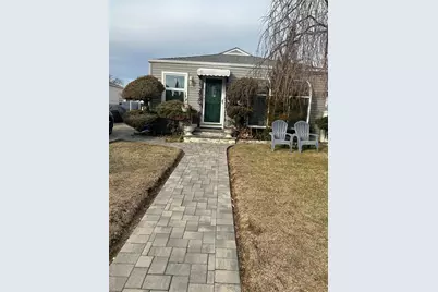 527 Willow Street, West Hempstead, NY 11550 - Photo 1