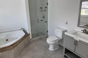 19 Lanark Rd, Yonkers, NY 10705 - Photo 27