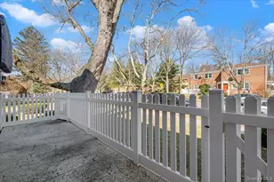 224-38 Kingsbury Ave, Bayside, NY 11364 - Photo 5