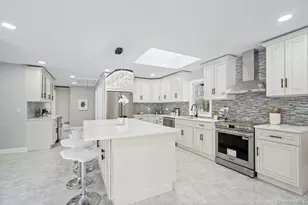 497 Woodbury Rd, Cold Spring Harbor, NY 11724 - Photo 17