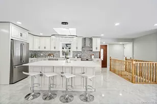 497 Woodbury Rd, Cold Spring Harbor, NY 11724 - Photo 15