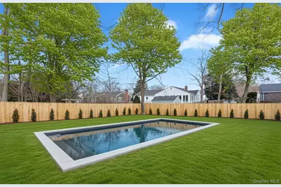 21 N Howells Point Road, Bellport, NY 11713 - Photo 21