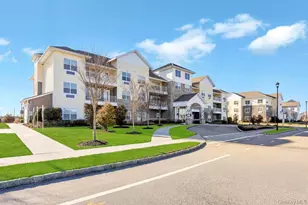 3 Meadows Ln, Yaphank, NY 11980 - Photo 5