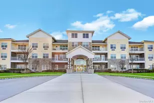 3 Meadows Ln, Yaphank, NY 11980 - Photo 3