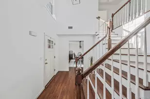 4 Danamarie Ln, Patchogue, NY 11772 - Photo 5