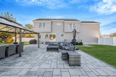 4 Danamarie Lane, Patchogue, NY 11772 - Photo 13