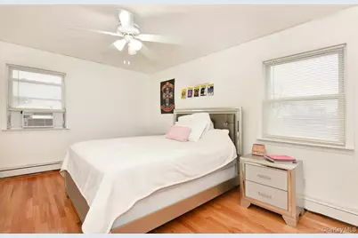 116 15th Avenue, West Babylon, NY 11704 - Photo 21