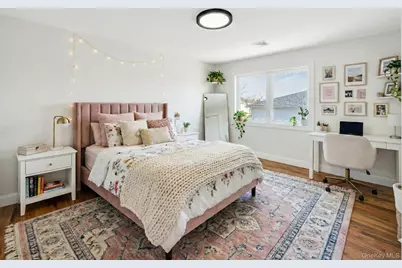 119 E Fulton Avenue, Roosevelt, NY 11575 - Photo 15