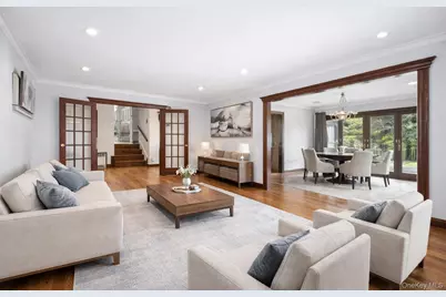 6 Luquer Road, Manhasset, NY 11030 - Photo 5