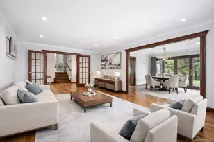 6 Luquer Rd, Manhasset, NY 11030 - Photo 5