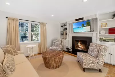 435 Luptons Point Road, Mattituck, NY 11952 - Photo 11