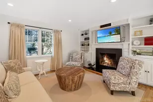 435 Luptons Point Rd, Mattituck, NY 11952 - Photo 11