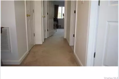 213 Arlington Court, Bardonia, NY 10954 - Photo 7