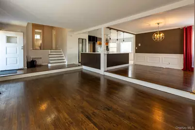 21 Norton Drive, Roosevelt, NY 11575 - Photo 11