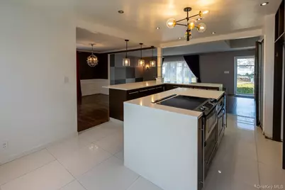 21 Norton Drive, Roosevelt, NY 11575 - Photo 7