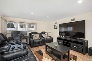 525 Roosevelt Ave, Massapequa Park, NY 11762 - Photo 19