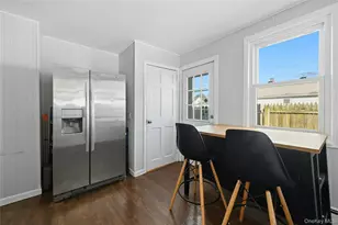 12 Charles St, Bay Shore, NY 11706 - Photo 5