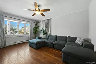 12 Charles St, Bay Shore, NY 11706 - Photo 3