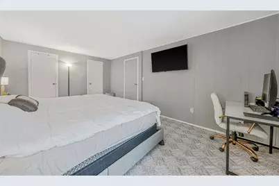 202 Birchwood Road, Medford, NY 11763 - Photo 15