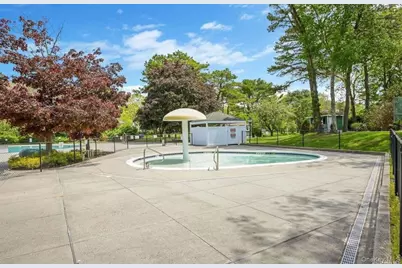 202 Birchwood Road, Medford, NY 11763 - Photo 37