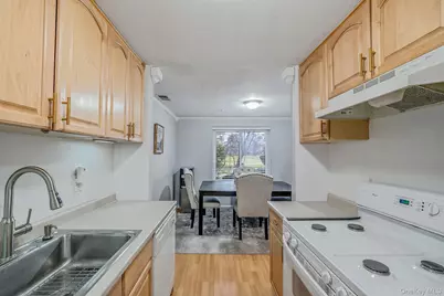 202 Birchwood Road, Medford, NY 11763 - Photo 11