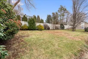 1736 Central St, Yorktown Heights, NY 10598 - Photo 3