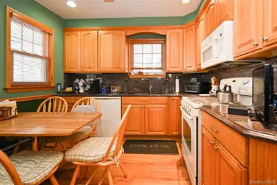 12513 6th Avenue, College Point, NY 11356 - Photo 3