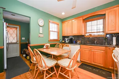 12513 6th Avenue, College Point, NY 11356 - Photo 5