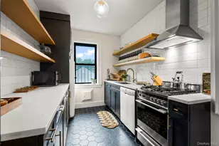 412 Munro Ave, Mamaroneck, NY 10543 - Photo 11